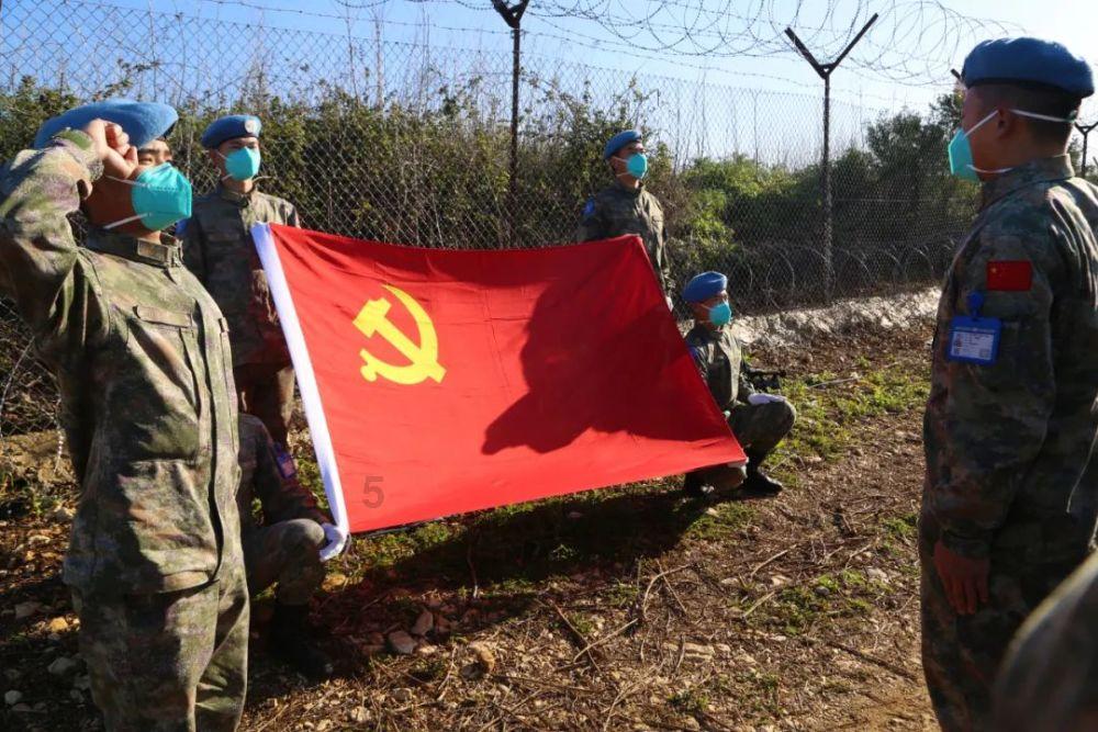 逃离受损的城堡